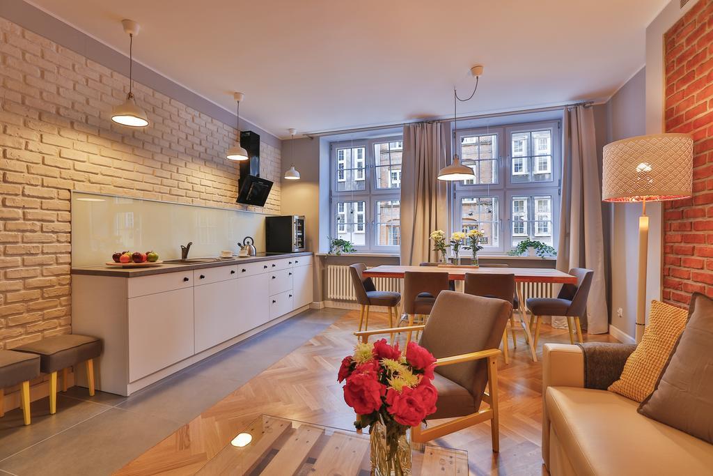 Apartament Bursztynowy Mariacka Old Town Gdansk Room photo